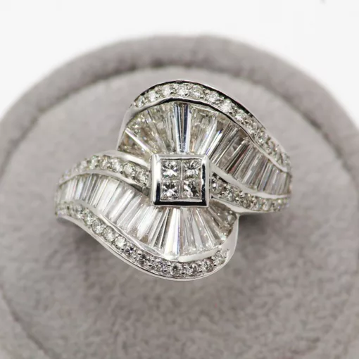 ANELLO CON MOTIVO A NASTRI </br> GPOX 9808
